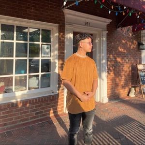 Meet your Posher, Aung